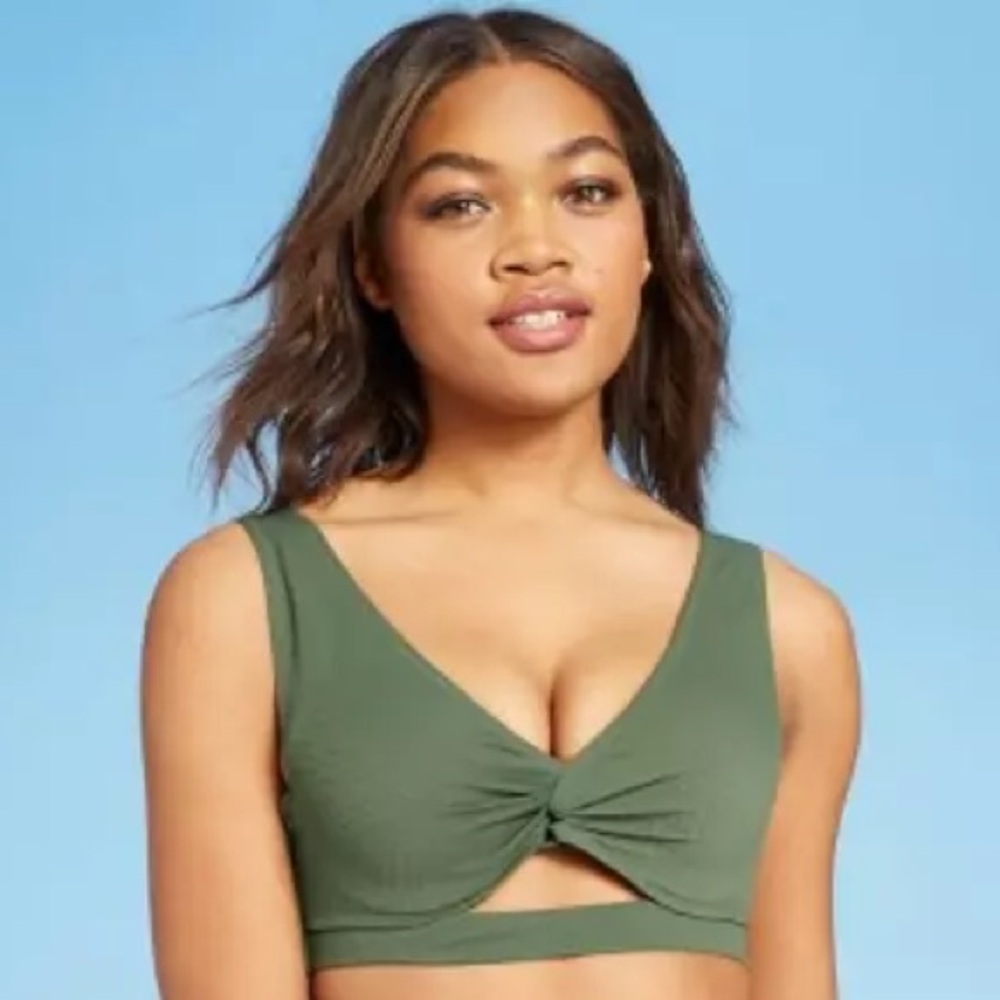 36DD Shade & Shore top